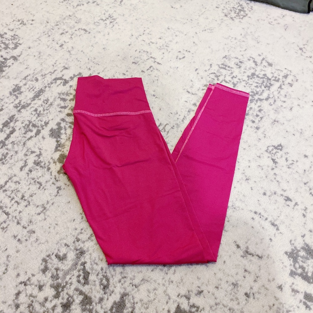 Teeki Hot Pink - Size S